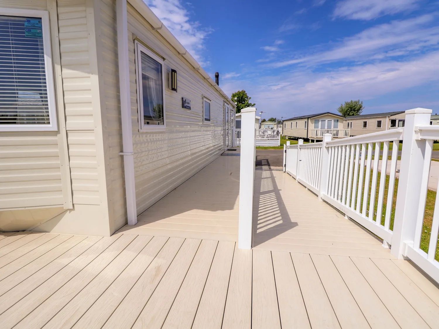 Lodge decking